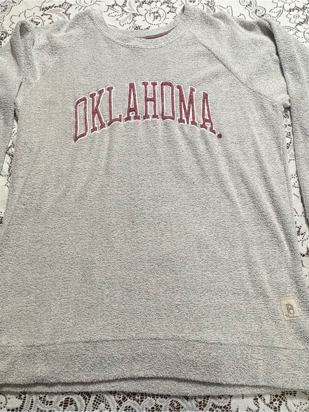 Oklahoma Arch Crewneck Sweatshirt - Light Gray with Crimson Lettering